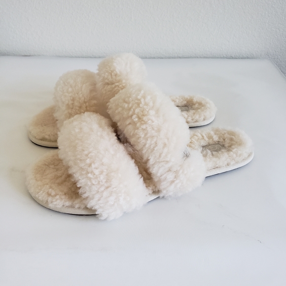 UGG Shoes - NEW UGG Maxi Scuffetta Shearling Slide Sandals size 10